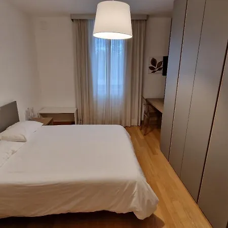 Villa White